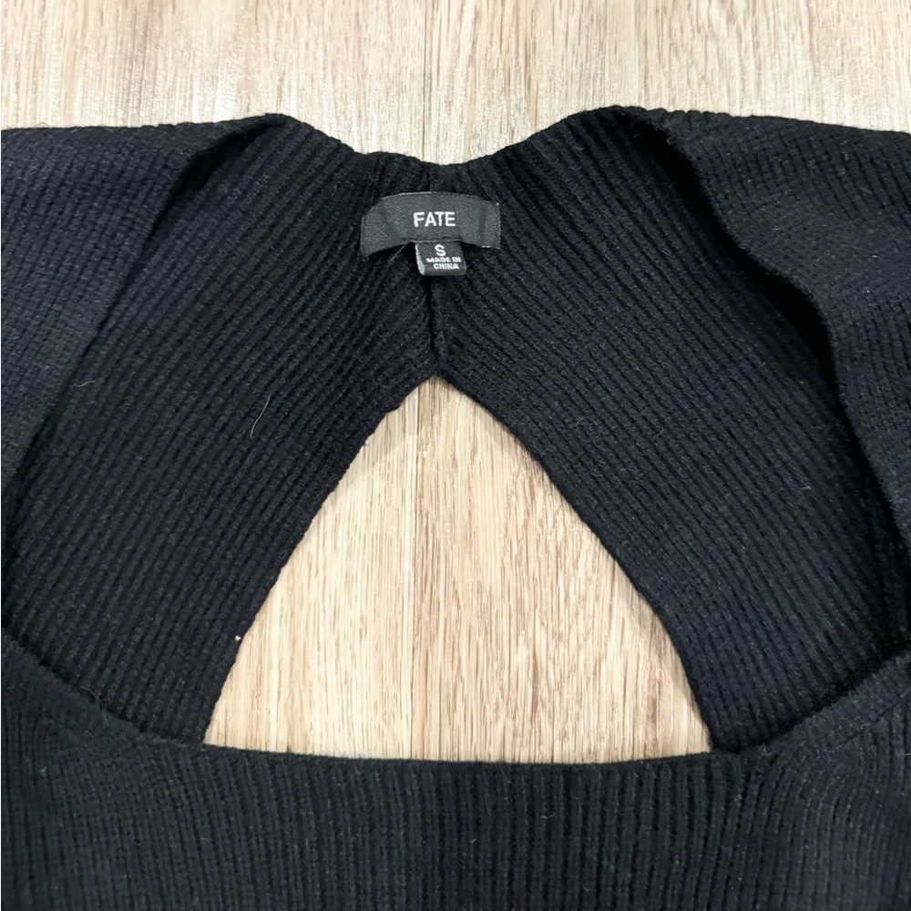 Fate Cut Out Black Sweater - Picture 3 of 4